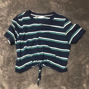 BLUE, WHITE, AND GREEN CROPPED TEE WITH A TIE